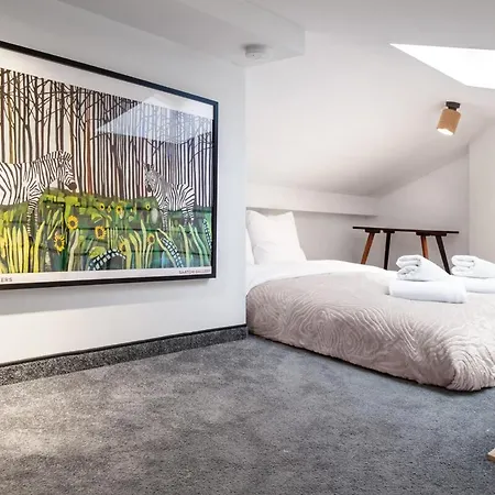 Househost Apartment Plac Wolnica 9-2